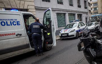 В Париже преступник c мачете атаковал людей около бывшего здания Charlie Hebdo 