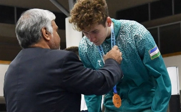 Узбекистанец Радмир Семенеев завоевал «бронзу» на этапе Кубка мира по фехтованию