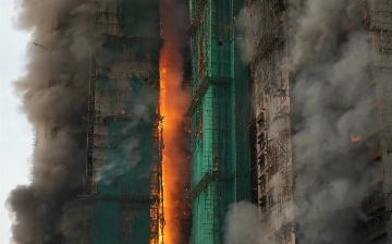 Число погибших при пожаре в Гонконге превысило 150