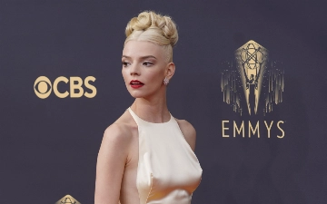 Кто из знаменитостей родился 16 апреля