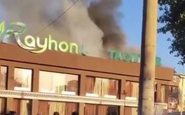 На Чиланзаре загорелось кафе «Райхон» — видео