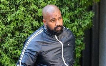 Канье Уэст проиграл суд из-за сэмпла на презентации альбома «Donda»