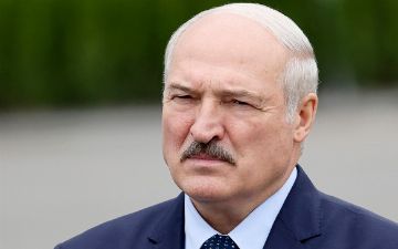 Франция обвинила семью Лукашенко в организованной торговле людьми