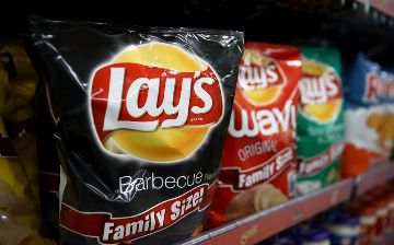 Производитель Lay's выпустил лимитированную серию чипсов из необычного картофеля, узнайте в чем дело