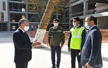 Президент ознакомился со строительством в кампусе университета геологических наук   