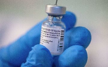 СМИ: В клинических исследованиях вакцины Pfizer выявили фальсификацию данных