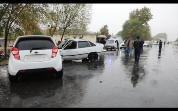 Samarqandda yuz bergan YTHda haydovchi va chaqaloq halok bo'ldi