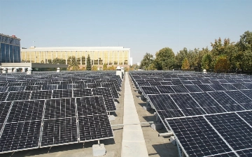 Здание Кабмина перешло на солнечную энергию 