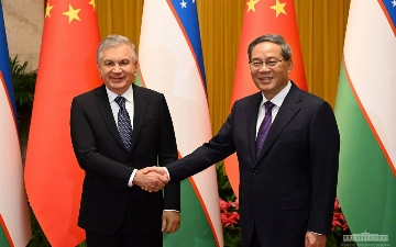 Шавкат Мирзиёев встретился с премьером Госсовета КНР 