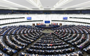 Европарламент одобрил кредит Украине в €35 млрд