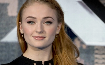 Софи Тернер официально получила роль Лары Крофт