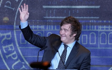 Президент Аргентины Хавьер Милей устроил рок-концерт в Буэнос-Айресе