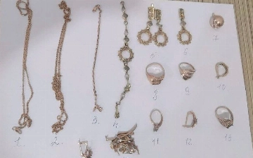 В Андижане остановили женщину, пытавшуюся незаконно провезти «ювелирку» в половых органах