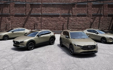 Mazda презентовала новый пакет для Mazda3, CX-30 и CX-5 Carbon Turbo