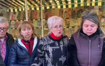 В Ташкенте захотели снести книжные ряды у «Голубых куполов» — видео