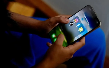 Малайзия хочет запретить лицам до 16 лет пользоваться соцсетями