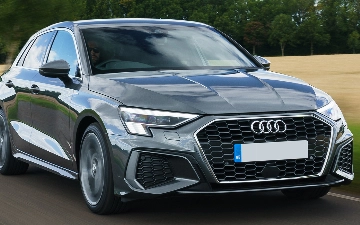 Audi A3 засветился во время дорожных испытаний