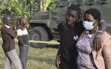 Боевики атаковали школу на западе Уганды, погибли более 40 человек 