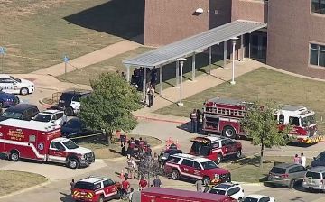 В Техасе неизвестный открыл стрельбу в школе - видео<br>