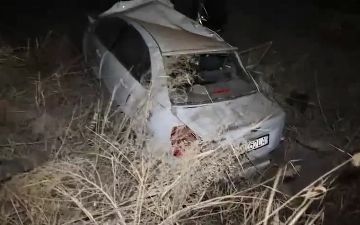 В Хорезмской области поезд влетел в Lacetti: два человека стали жертвами автокатастрофы