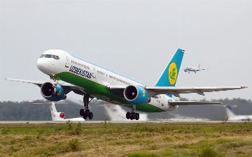 Самолет Uzbekistan Airways не смог приземлиться в Алматы из-за ухудшения погодных условий