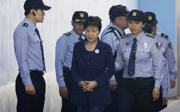 Yonhap: власти Южной Кореи помилуют бывшего президента Пак Кын Хе