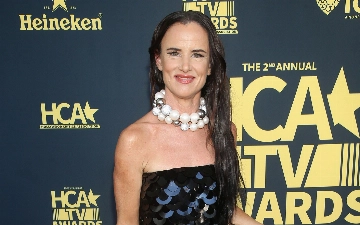 Джульетт Льюис сыграет в абсурдистской комедии о женщине-мебели