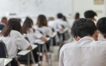 В этом году узбекские школьники не останутся без экзаменов 