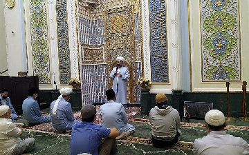 В мечетях Узбекистана не будут проводить пятничные молитвы и праздничный Хайит намаз