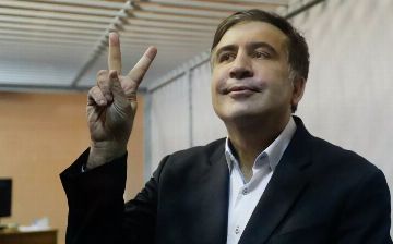 В Грузии высмеяли голодовку бывшего президента Михаила Саакашвили: отмечается, что он выпивает по три литра лимонада в день
