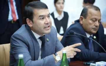 Rasul Kusherbayev deputatlikdan rasman ketdi