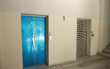 Хокимият: Сорвавшийся в новостройке лифт не обслуживался три года