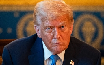 Трамп: США введут 100% пошлины на товары из Китая