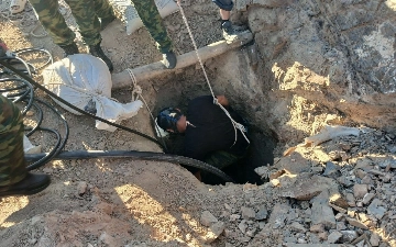 Navoiyda noqonuniy oltin qazishga borgan fuqarolar tuproq ostida qolib ketdi
