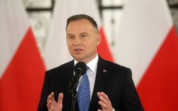 Президент Польши поблагодарил Узбекистан за помощь в эвакуации поляков из Афганистана<br>