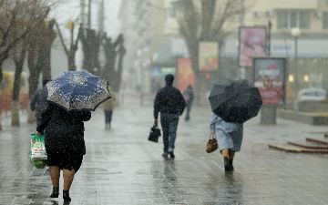 Узбекистанцам предсказали дождь и снег