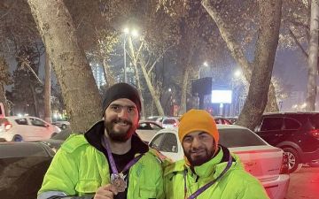 Парковщики возле ресторанов из центра Ташкента оказались бронзовыми призерами Чемпионата Азии по футзалу среди глухо-немых