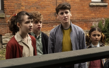 HBO представила трейлер второй части сериала «Оно: Добро пожаловать в Дерри»