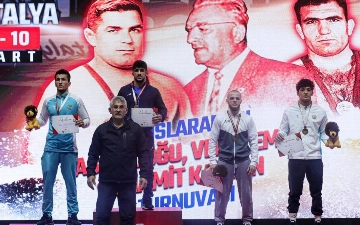 Узбекские борцы завоевали три медали на турнире в Турции