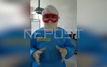 Узбекистанский врач показал состояние больного коронавирусом пациента после отключения его от аппарата ИВЛ 