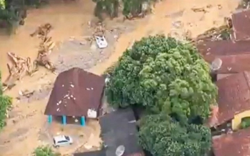 Из-за проливных дождей в Бразилии погибли 36 человек (видео)