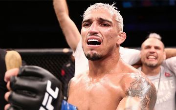 Правда раскрыта: новый чемпион UFC Оливейра рассказал о заработках бойцов