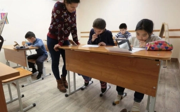 Узбекистан предложил открыть в России школы для детей мигрантов