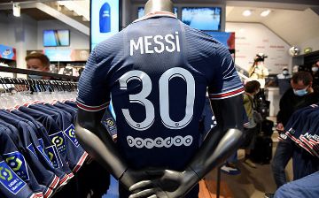 «ПСЖ» продал почти миллион футболок Месси с момента перехода в клуб&nbsp;