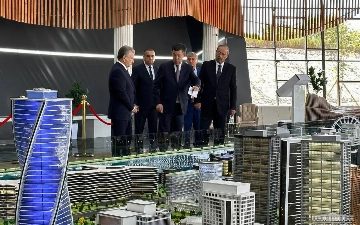 Президенту показали план строительства элитного массива в Самарканде (фото)