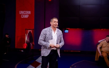 «Охота за единорогами». В Ташкенте пройдет Business StandUp тур от Оскара Хартманна 