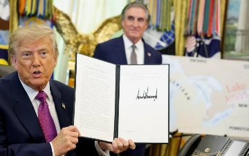 Трамп переименовал озеро Онтарио в Америка