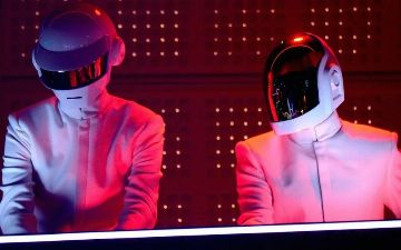 Группа Daft Punk объявила о распаде 