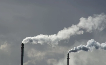 Сенаторы одобрили закон об ограничении работы предприятий, чрезмерно загрязняющих воздух