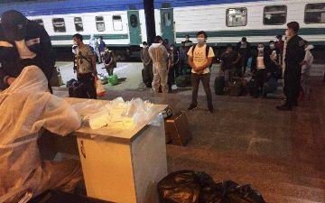 Тысячи узбекистанцев были возвращены домой из России